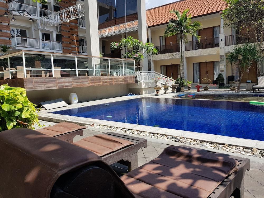 New Garden View Resort - CHSE Certified Legian Exterior foto